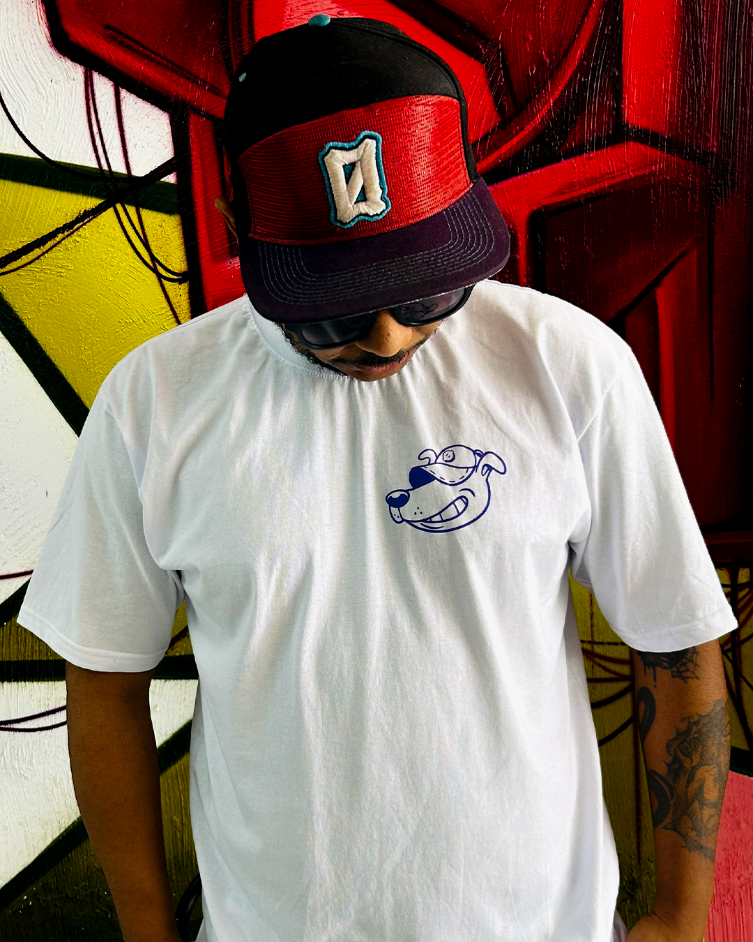 CAMISETA - ODD - Branco