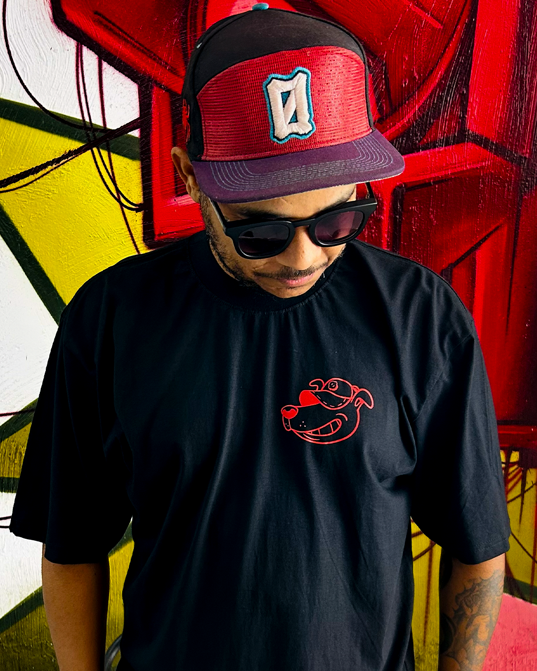 CAMISETA - ODD - PRETA